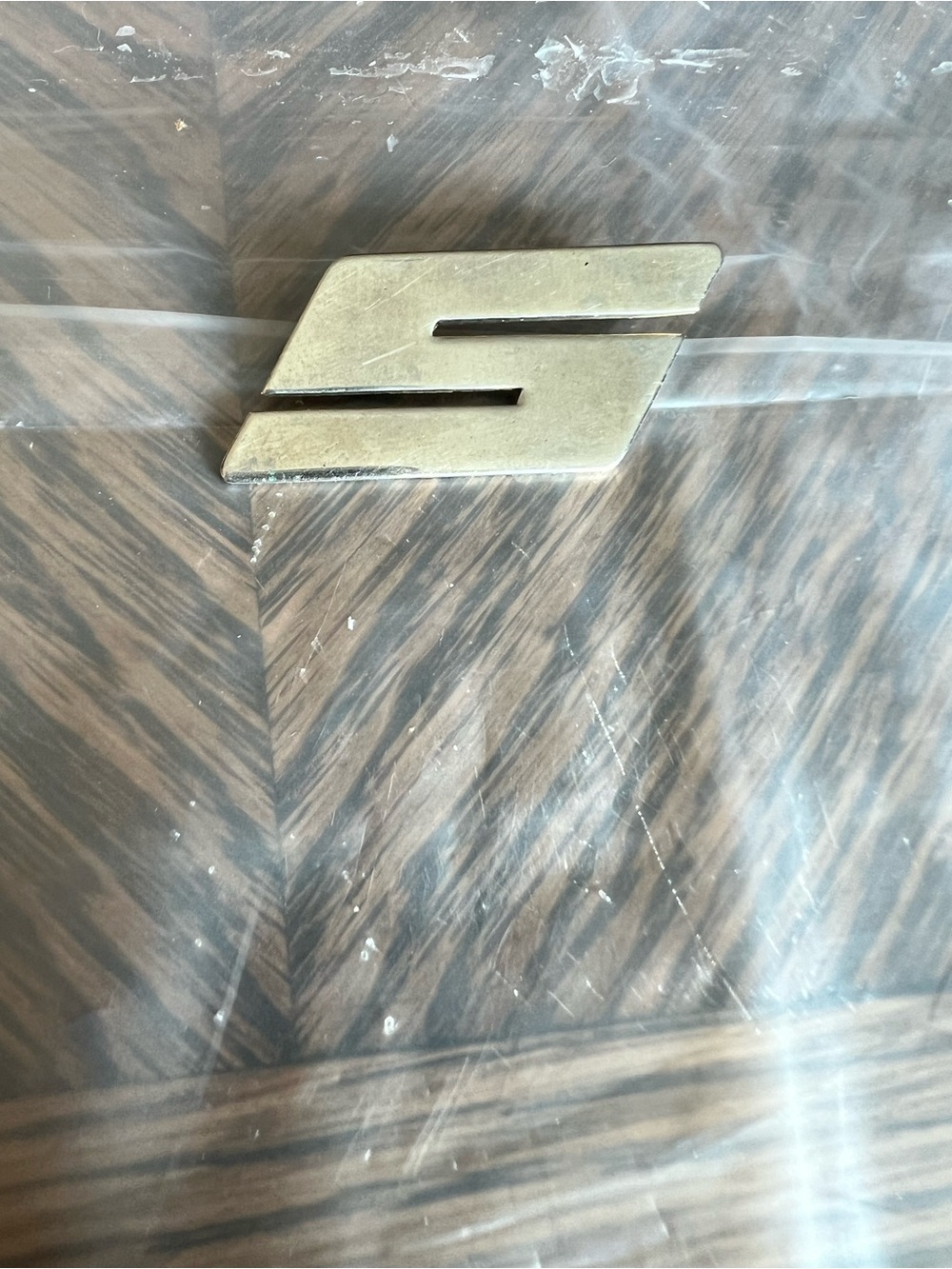Vintage Silver-Tone Letter S Brooch Pin – Minimalist Geometric Initial Jewelry
